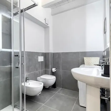 דירה Carbonara Palace 5 - Luxury Comfort Under Medieval Towers בולוניה