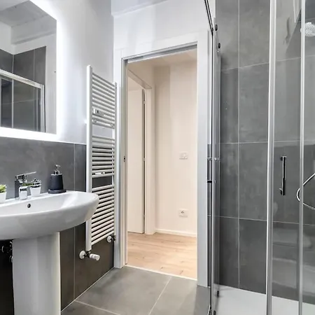 Carbonara Palace 5 - Luxury Comfort Under Medieval Towers * Bologna