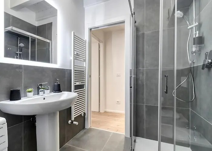 Carbonara Palace 5 - Luxury Comfort Under Medieval Towers * Bologna