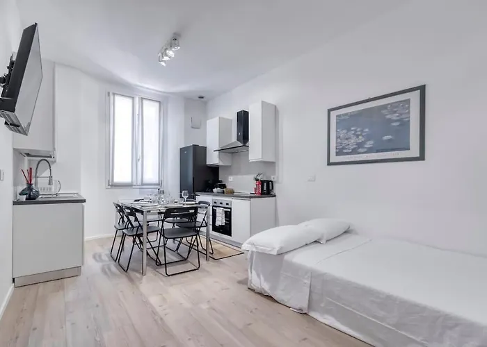 Carbonara Palace 5 - Luxury Comfort Under Medieval Towers Bologna