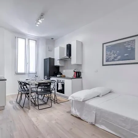 Carbonara Palace 5 - Luxury Comfort Under Medieval Towers Bologna