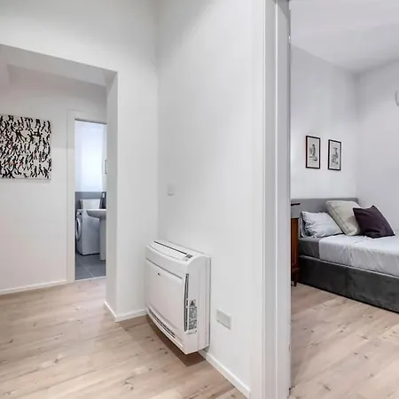 Carbonara Palace 5 - Luxury Comfort Under Medieval Towers